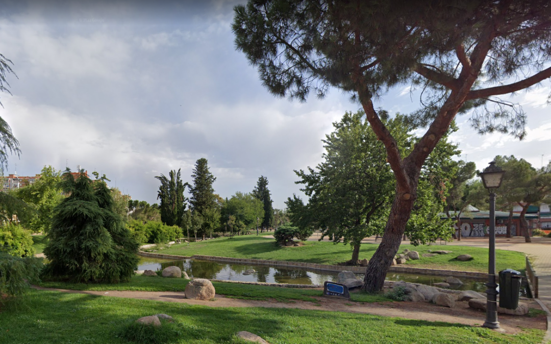 EL PARQUE DE ALUCHE SE RENOVARÁ CON UN ÁREA DE JUEGOS INCLUSIVOS, ZONA DE CALISTENIA, PÉRGOLAS Y PARQUE CANINO